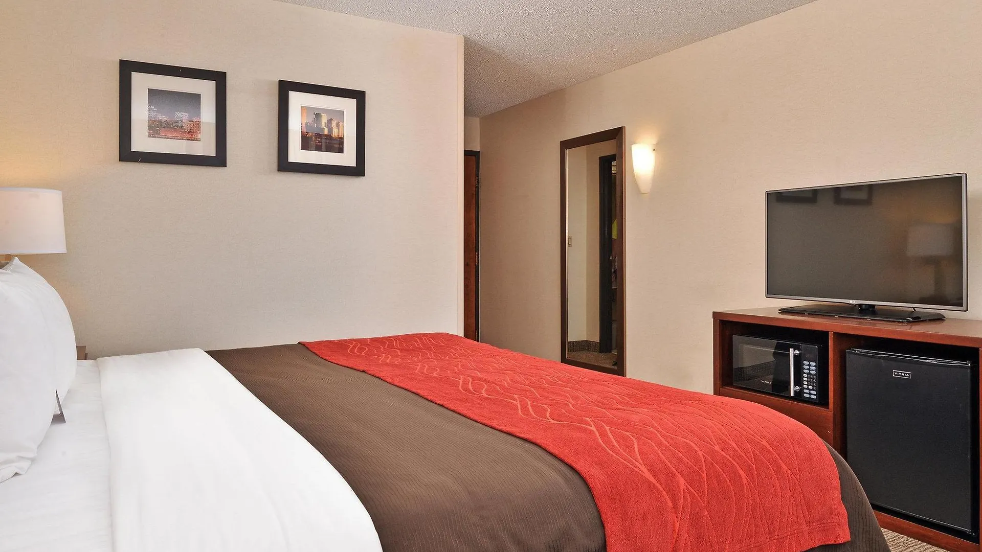 Comfort Inn & Suites Denver Northfield Szálloda